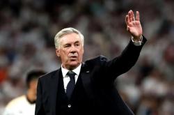 开云体育登录-关于伯纳乌爆发球迷冲突事件，皇马主帅紧急回应的信息