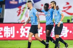 开云平台-大连一方主场大胜河南建业，取得宝贵三分