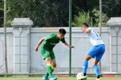 开云官网-武汉客场不敌泰达，遭遇连败