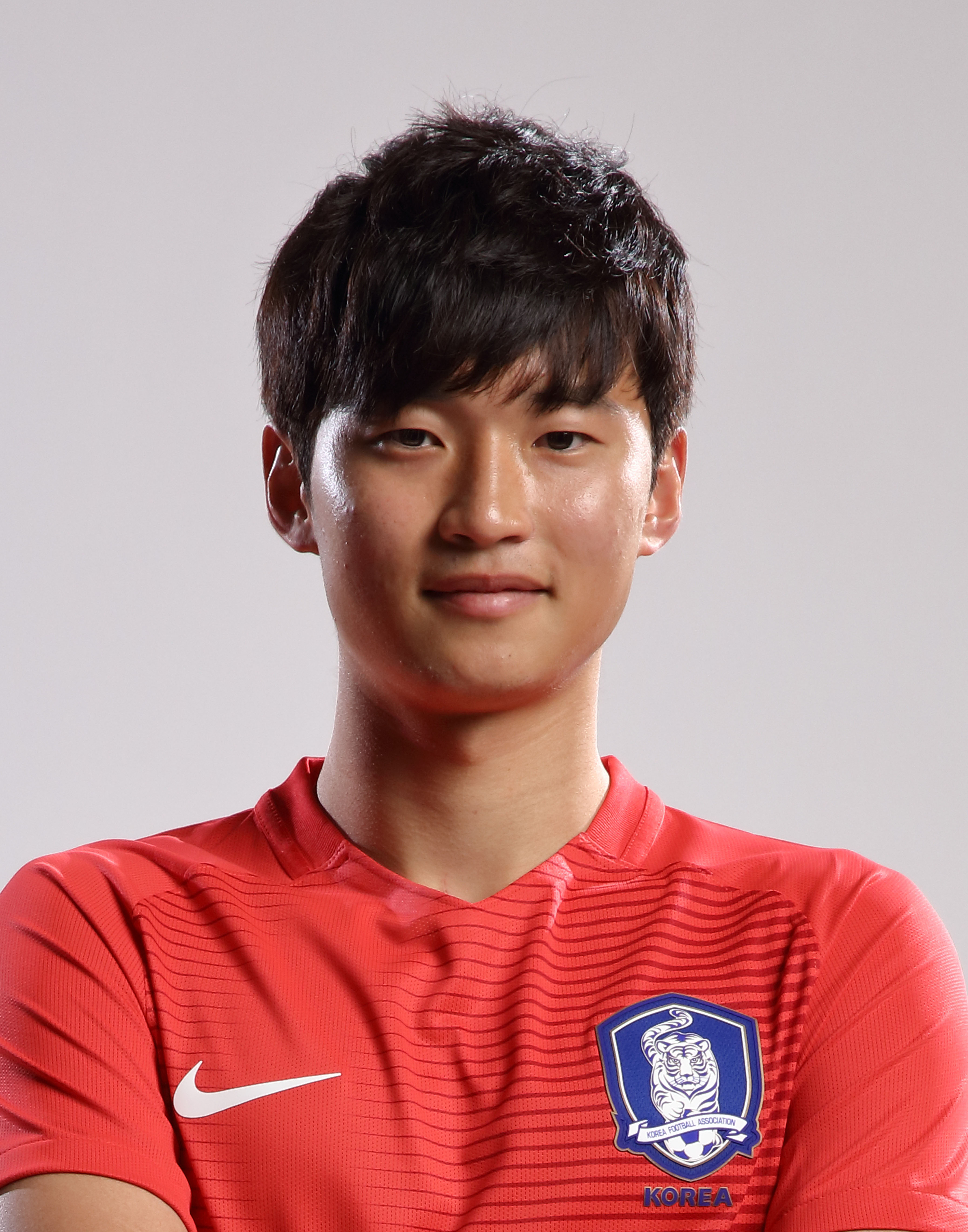 韩国运动员实力出众获得冠军
