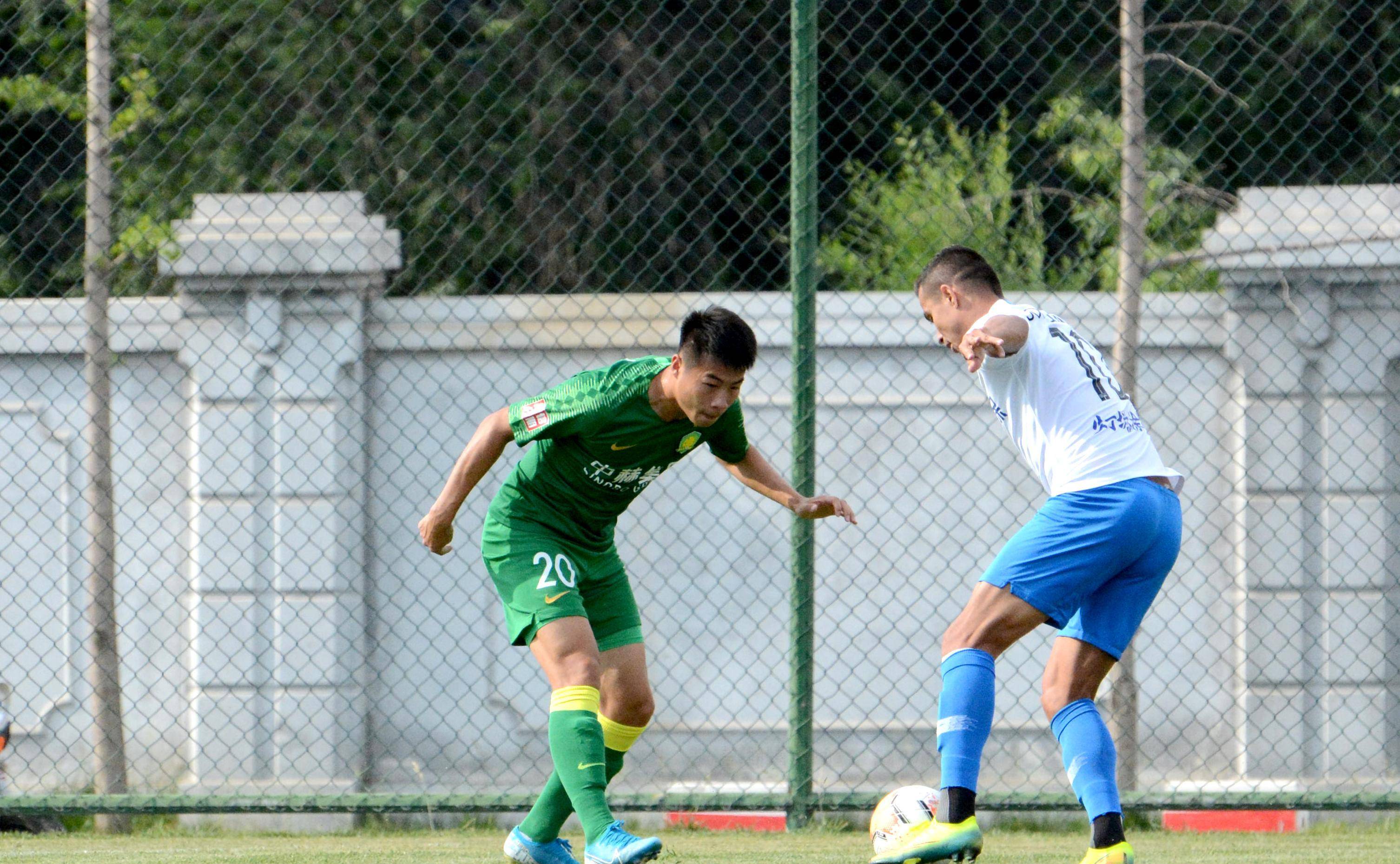 武汉客场不敌泰达,遭遇连败 武汉客场不敌泰达,遭遇连败