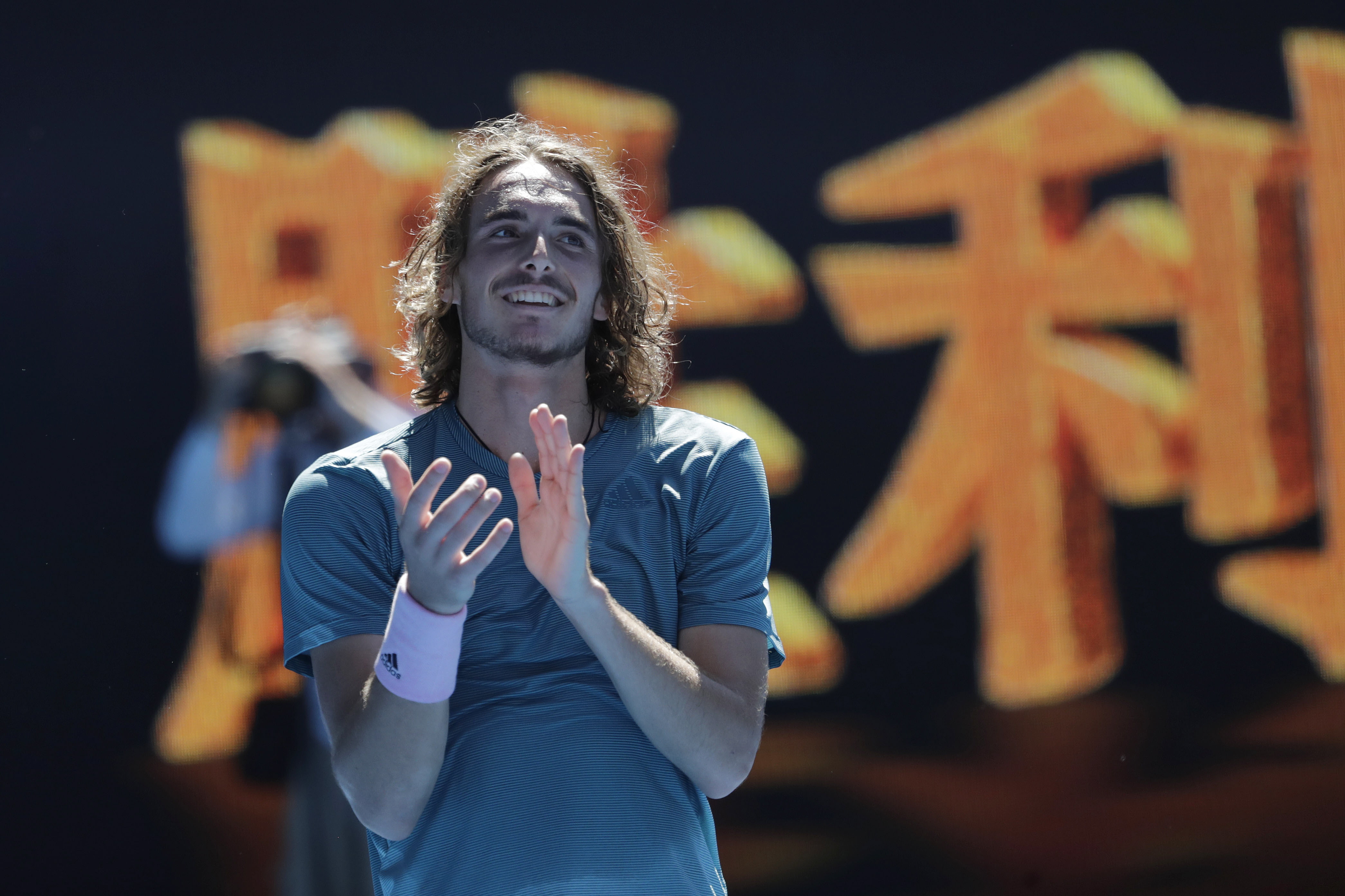 澳大利亚网球队横扫欧洲网球队,西西帕斯制霸全场的简单介绍 澳大利亚网球队横扫欧洲网球队,西西帕斯制霸全场的简单介绍