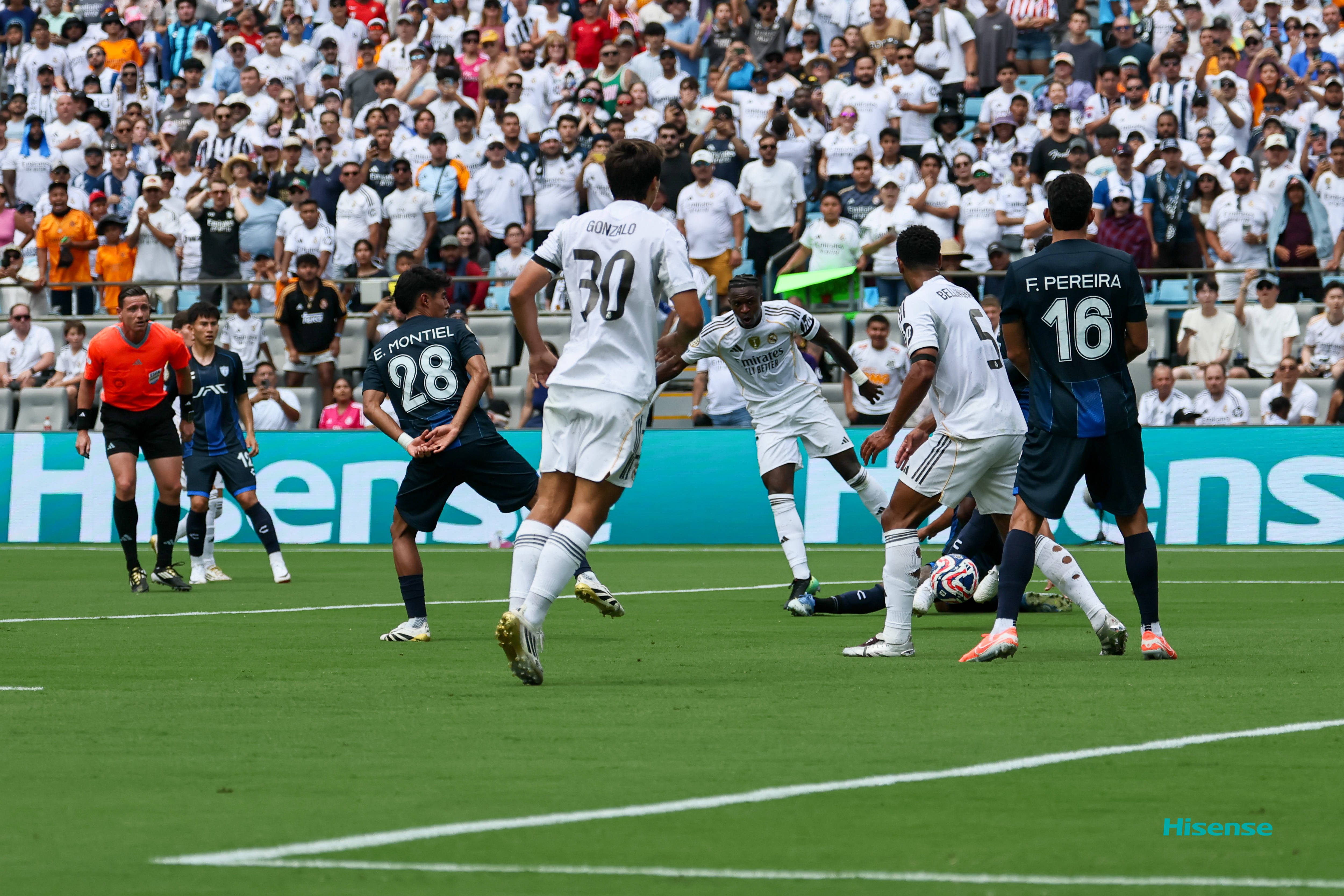 爆冷!欧洲杯强队意外出局震惊全场的简单介绍 爆冷!欧洲杯强队意外出局震惊全场的简单介绍