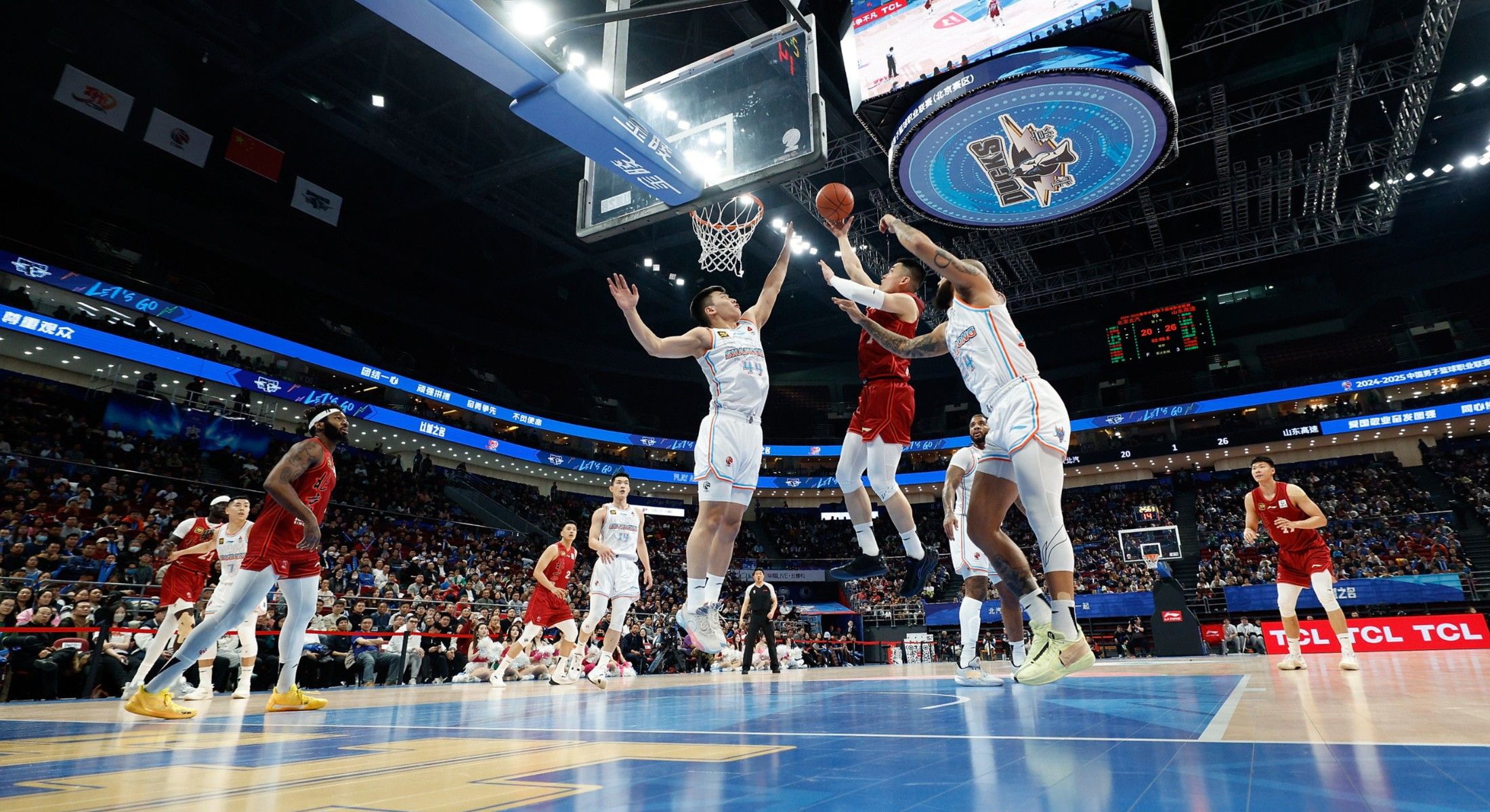 辽宁队横扫篮网,武切维奇点燃赛场 辽宁队横扫篮网,武切维奇点燃赛场