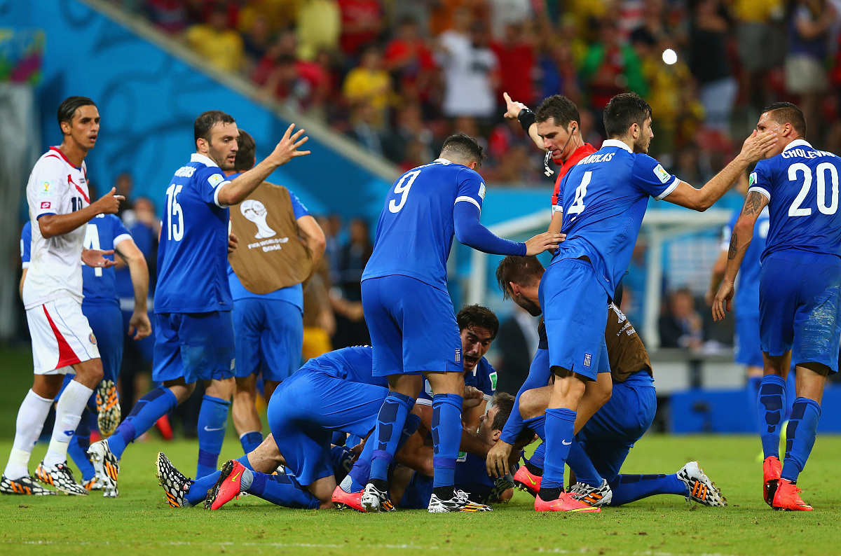 波兰队横扫法国队，波尔点燃赛场